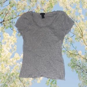 URBAN PLANET Women’s M Grey Top With Lattice Trip